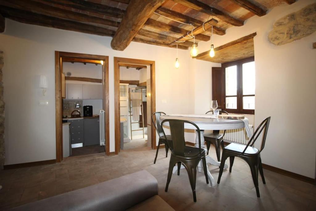 Casa Vacanze Castiglione - 4 Posti Letto Castiglione della Valle Exterior foto